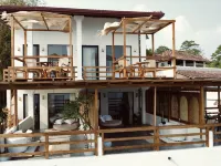 Ocean Bliss by Sugar Coliving Hotéis em Matara