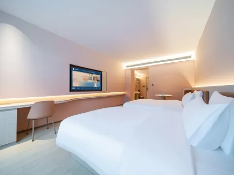 HanTing Hotel (Anyang Linzhou Hongqi Canal Avenue)