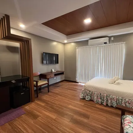 Villa Minerva Eco-Farm Resort near Vigan