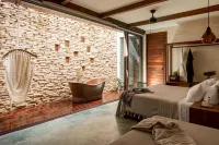 6BR Luxury Penthouse: Rooftop Pool & Bathtub - บูติค