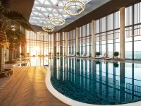 Radisson Blu Hotel, Ha Long Bay - Pools