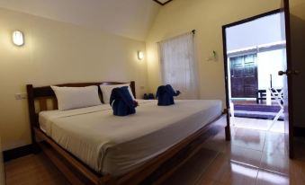 Phi Phi Twin Palms Bungalow