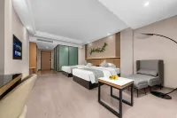 Plus Designer Hotel Hotel in zona Shanshan Railway Station Passenger Transport Terminal