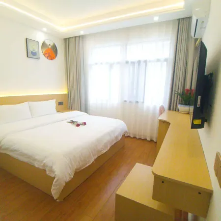 Xuangao Homestay (Huangguoshu Airport)