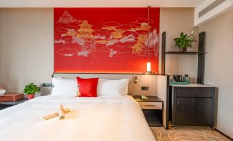 Luoyang Tangdu Yijing International Hotel