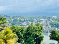 Villa Avora Ridge โรงแรมในแคนดี