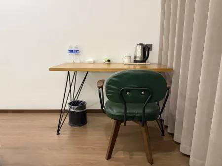 Anli&Hotel (Xianning Railway Station Yong'an Avenue Branch) Отели в г. Сяньнин