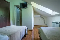 Prometheus Gate Hotel Hotels in Tsqaltubo