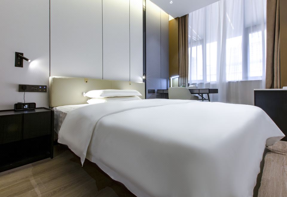 Yayue Hotel의 스마트 룸 컨트롤러