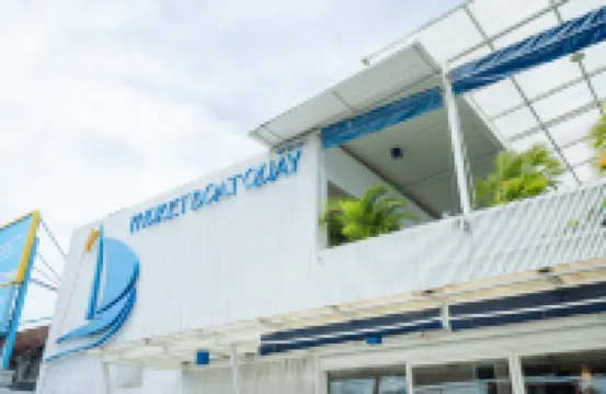 Phuket Boat Quay Hotel Panwa Beach Hoteles cerca de Ban Ao Makham Health Care Center