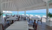 Diamonds Thudufushi Maldives Resort & SPA Hotels in Moofushi