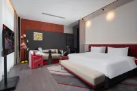 Radisson RED Hotel Jingjiang Financial Business District Hotels near Xiyudun Park