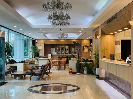 Core Hotel Jeju Отели рядом с достопримечательностью «Драконный головный рок»