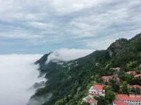 白玉蘭酒店（九江廬山風景名勝區牯嶺街店） 鄰近美廬別墅的酒店