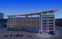 臨沂安諾睿軒飯店（蘭田智慧物流港店） 易捷便利店(臨西十二路)附近的飯店