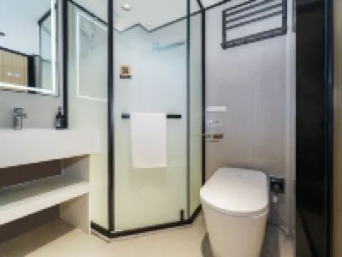 Tianhua Hotel Shanghai People's Square Nanjing Road Walkway Hotels in Shanghai