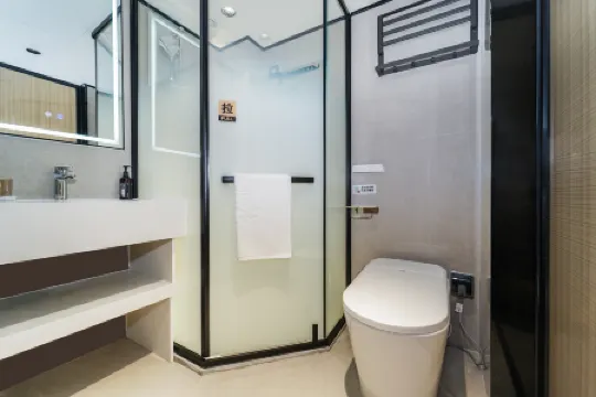 โรงแรมเทียนฮวา ถนนหนานจิง จัตุรัสประชาชน เซี่ยงไฮ้