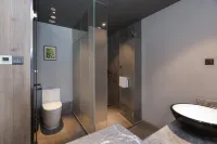 Chengji Hotel (Wuxi Sanyang Square Railway Station)