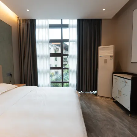 Banxia Garden Hotel (Tiantai New World)