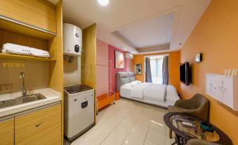 Lanxi Serviced Apartment
