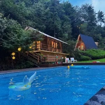 Sun Valley Shiwujian Murren Glamping
