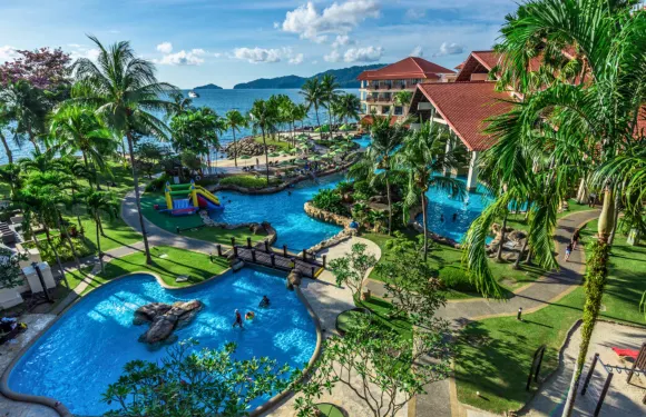 麥哲倫絲綢度假村