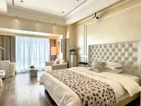 Mesi Sunset Pavilion (By North Lake)