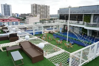 Selah Pods Hotel Manila Hotels in Pasay