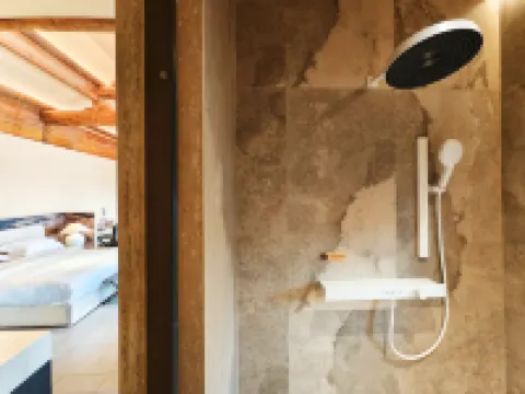 Sangrang Hot Spring Designer Inn