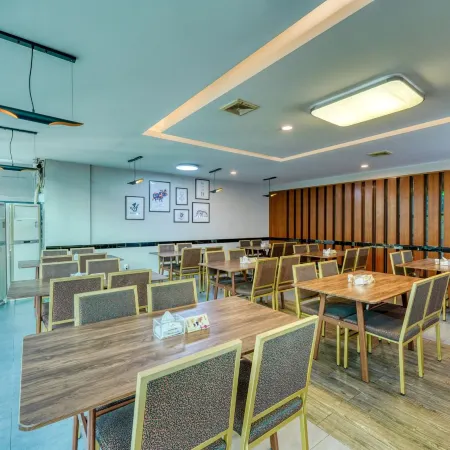 Shanshui  Hotel (Zhaoqing Paifang Park)
