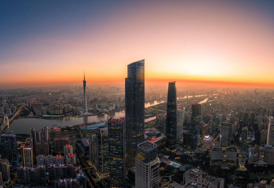 현대적인 호텔 객실 내부