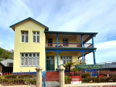 Noah's Ark Flashpacker Hotels in 