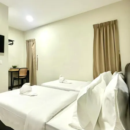 Swing & Pillows @ Salak Tinggi KLIA Transit 【Late Check Out + Open 24 Hour】
