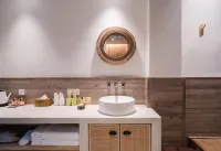 Xiang Xu Zhang Valley Inn