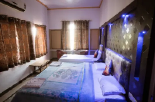 Hotel Taj Plaza, VIP Road, Agra