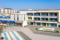 LiXiangJiaHotel - New