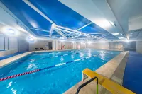 Puyue Riverside Hotel (Lanzhou Center Qilihe Subway Station) - Swimmingpools