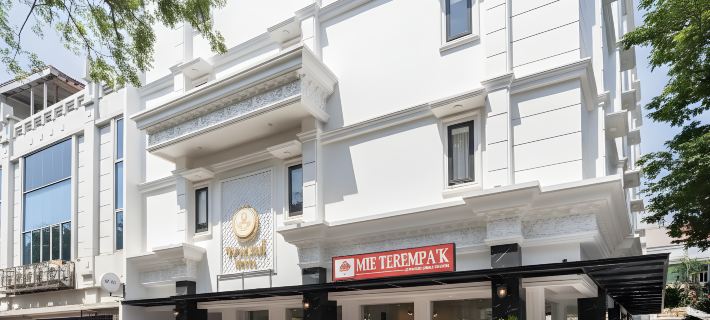 Wyneth Hotel Airport Hotels in Benda