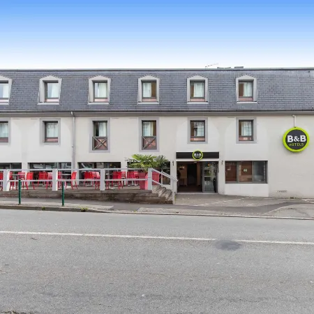 B&B HOTEL Lourdes Centre Gare 3 étoiles