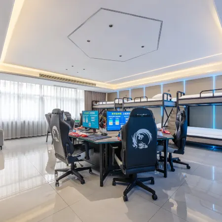 Huo Li Quan Kai E-Sports Hotel