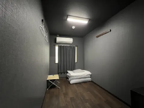 Hotel Aiwa for Men's Only Hotel di 