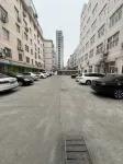 Linzhou Jingya Huayi Hotel - Parkplatz