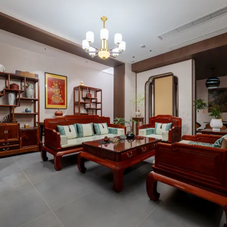 Nanpu Yun · Luxury Elegant Courtyard Stay (Da Tong Ancient City Dai Wang Palace Branch)