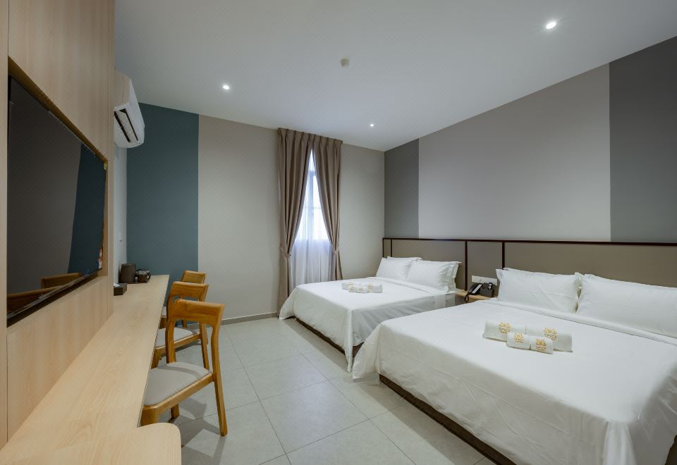 M Spice Hotel 로비