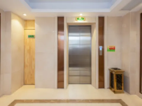 Vienna Hotel (Jinggangshan Scenic Area Tianjie Branch) Hotels in Jinggangshan City