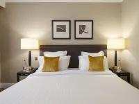 Warwick Champs-Elysées Paris Hotels near 8th arr.
