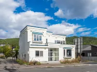 THE ARKLUNE Hotels near نهر تويوهيرا