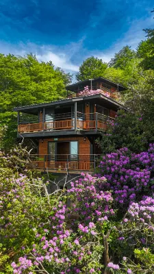 Indra Village Hotel Hotel a 