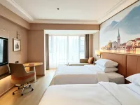 Vienna Hotel (Luoyang Yansha Wanda Plaza Shanghai International Trade City Branch)