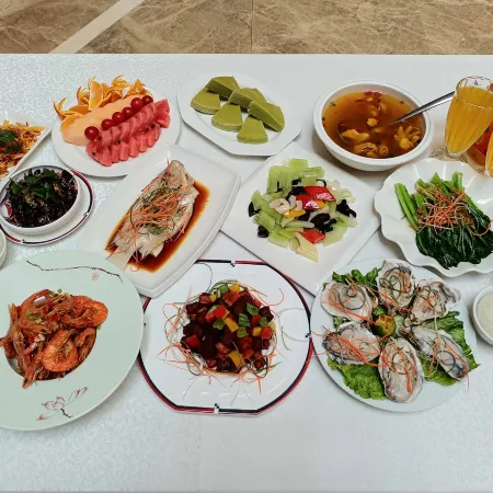 Sanya Baohong Hotel